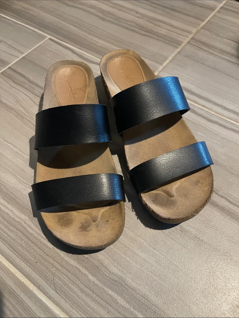 Universal Thread Black Double-Strap Slide Sandals with Tan Footbed
